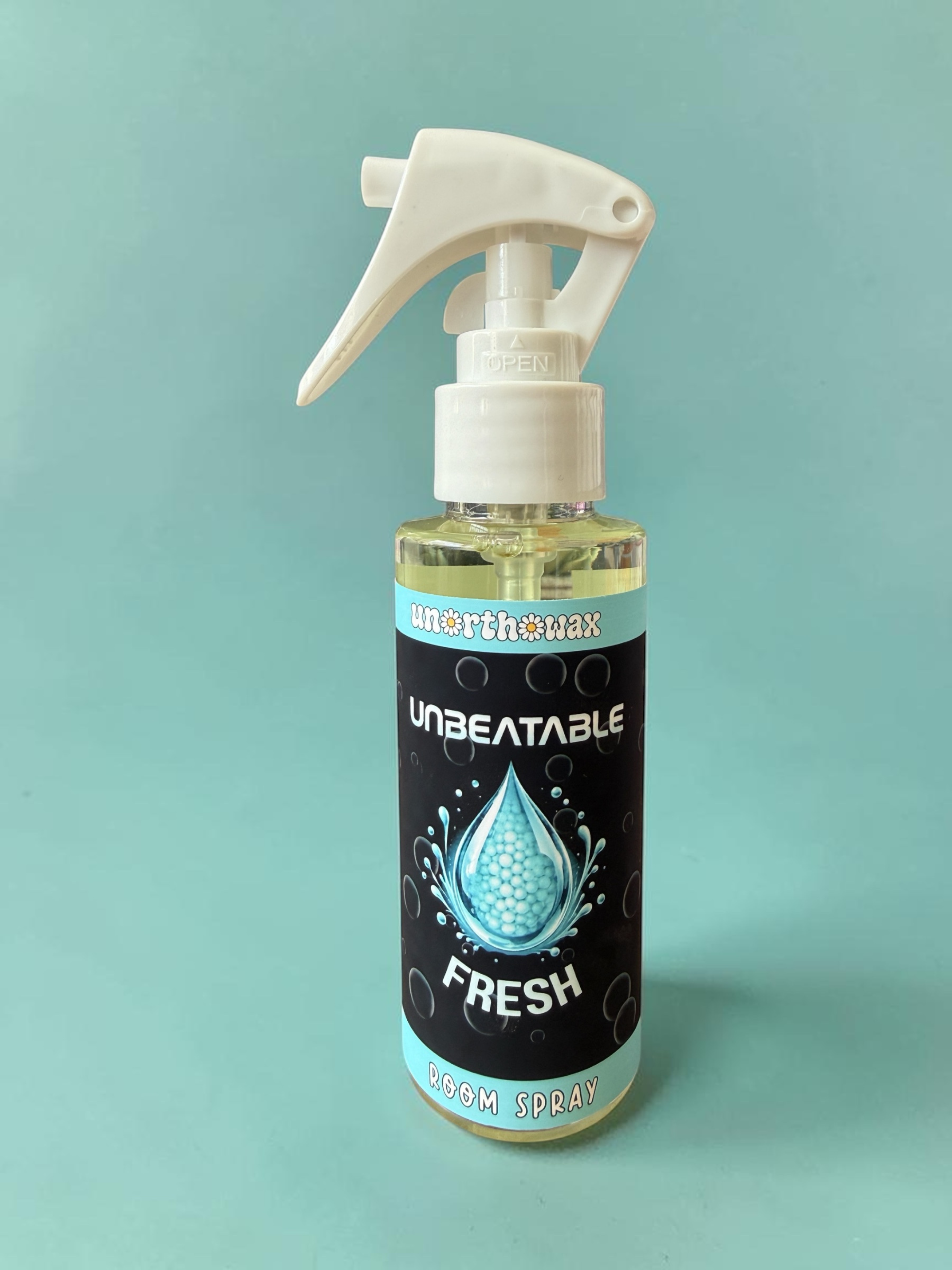 Unbeatable Fresh Room Spray 100ml